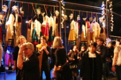 le Bal Marionnettique 123 * 5184 x 3456 * (9.22MB)